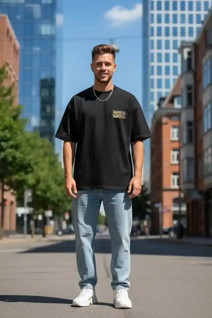 Oversized Herren T-Shirt Schwarz Frontansicht – TextilRebell Montag, 100% Bio-Baumwolle GOTS-zertifiziert