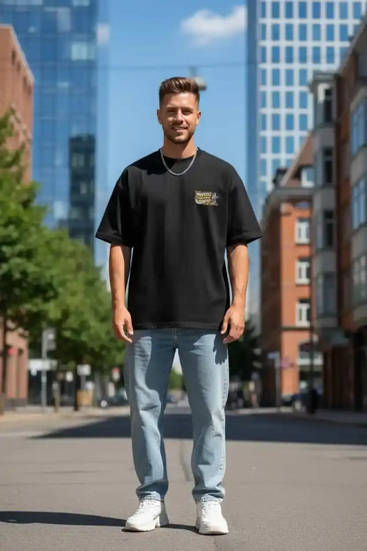 Oversized Herren T-Shirt Schwarz Frontansicht – TextilRebell Montag, 100% Bio-Baumwolle GOTS-zertifiziert