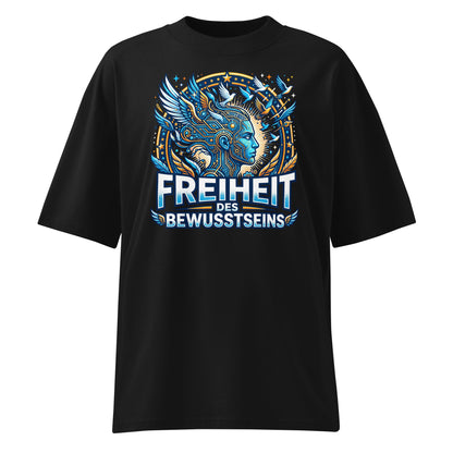 Junger Mann trägt Oversized Bio T-Shirt Freiheit des Bewusstseins in Schwarz – 100% GOTS-zertifizierte Bio-Baumwolle, Streetwear-Passform | TextilRebell