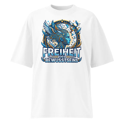 Junger Mann trägt Oversized Bio T-Shirt Freiheit des Bewusstseins in Weiß – 100% GOTS-zertifizierte Bio-Baumwolle, Streetwear-Passform | TextilRebell